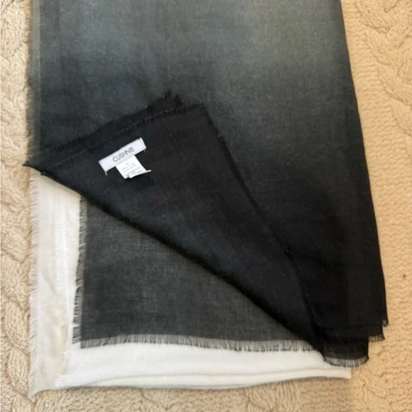 Cushnie Carly Ombré Scarf / Shawl / Coverup - Picture 11 of 11